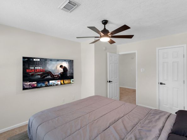 6382 Crossway Drive, Houston TX 77084
