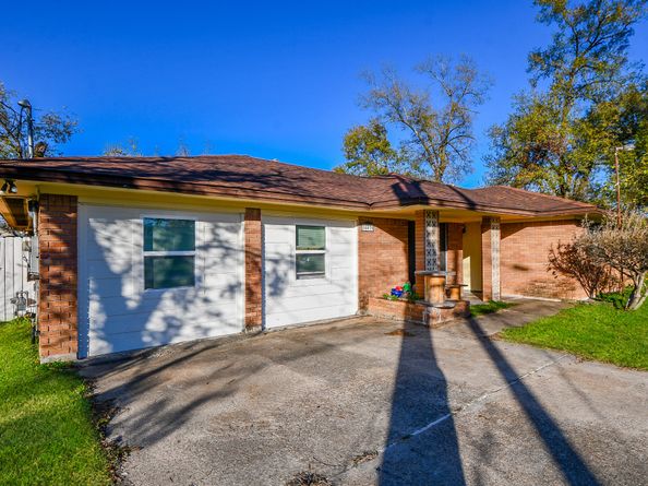 14435 Hillsboro Street, Houston TX 77015