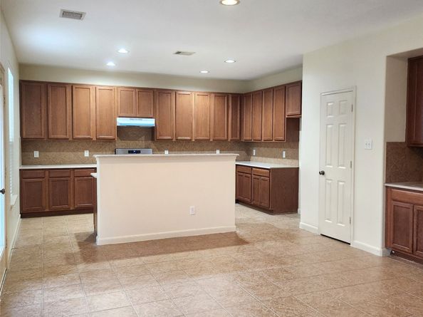 238 Remington Heights Drive, Houston TX 77073