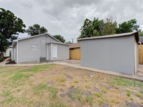 7204 Avenue E, Houston TX 77011