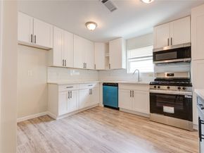 7204 Avenue E, Houston TX 77011