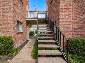 10176 Oakberry Street 76, Houston TX 77042