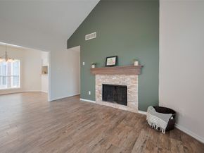 10176 Oakberry Street 76, Houston TX 77042