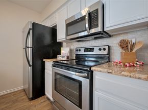 10176 Oakberry Street 76, Houston TX 77042