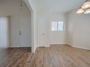 10176 Oakberry Street 76, Houston TX 77042
