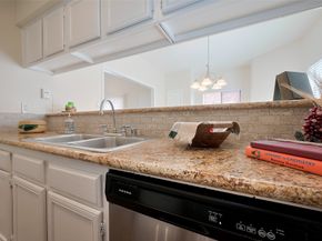 10176 Oakberry Street 76, Houston TX 77042