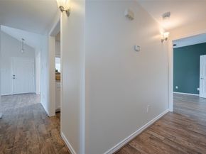 10176 Oakberry Street 76, Houston TX 77042