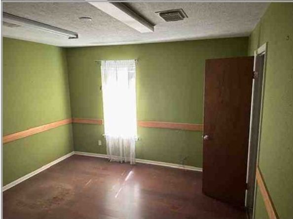 7250 Market Street, Houston TX 77020