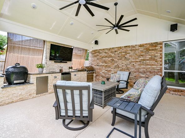 20803 Twisted Leaf Drive, Cypress TX 77433