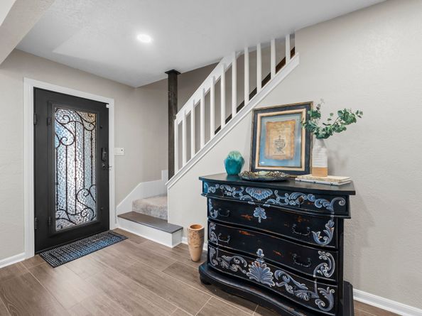 41 Eagle Court, The Woodlands TX 77380