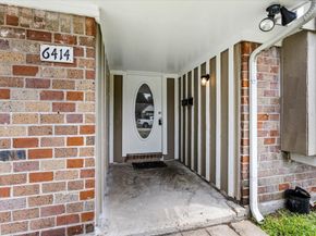 6414 Heatherbloom Drive, Houston TX 77085