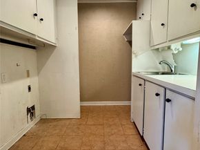 10319 Raritan Drive, Houston TX 77043