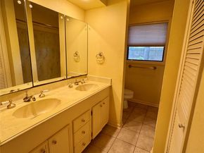 10319 Raritan Drive, Houston TX 77043