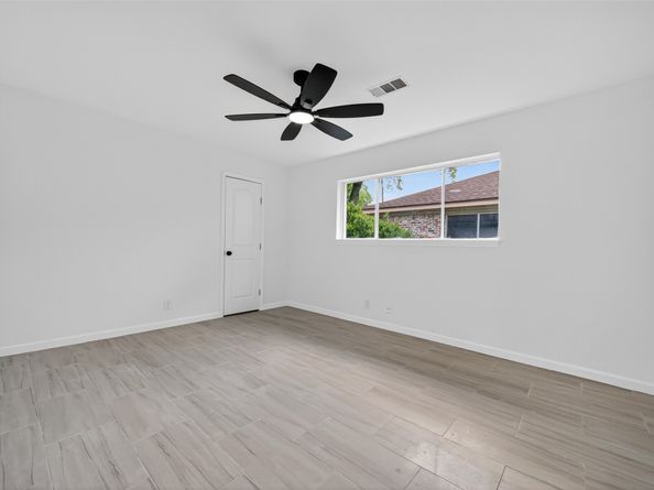 9211 Blankenship Drive, Houston TX 77080