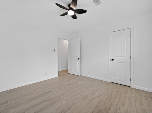 9211 Blankenship Drive, Houston TX 77080