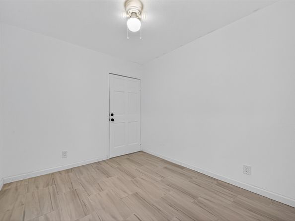 9211 Blankenship Drive, Houston TX 77080