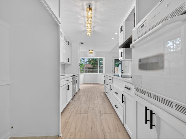 9211 Blankenship Drive, Houston TX 77080