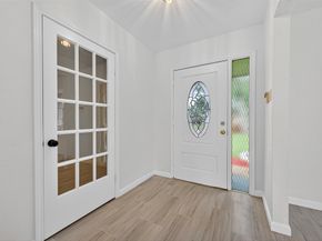 9211 Blankenship Drive, Houston TX 77080