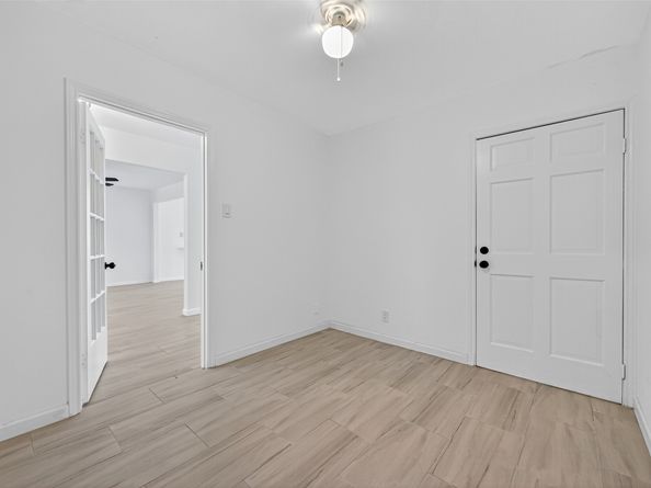 9211 Blankenship Drive, Houston TX 77080