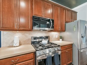102 W Twinvale Loop, The Woodlands TX 77384