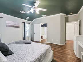 102 W Twinvale Loop, The Woodlands TX 77384
