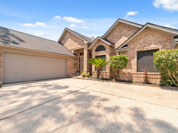 14903 Radstock Drive, Houston TX 77062