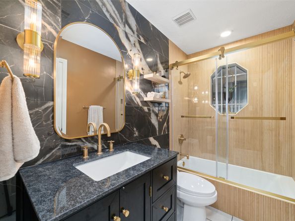 14903 Radstock Drive, Houston TX 77062