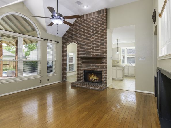803 Colony Glen Court, Houston TX 77062