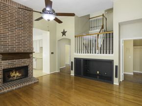803 Colony Glen Court, Houston TX 77062
