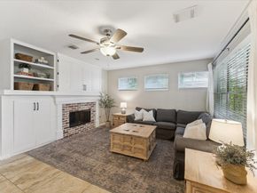 178 W Greywing Circle, The Woodlands TX 77382