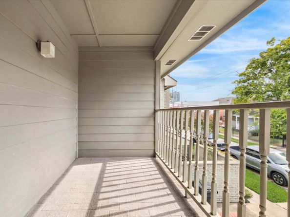 2215 Stanford Street 2215, Houston TX 77006