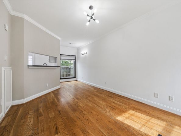 2215 Stanford Street 2215, Houston TX 77006