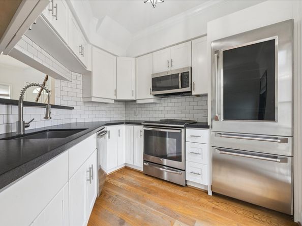 2215 Stanford Street 2215, Houston TX 77006