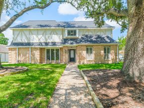 11814 Drexelbrook Drive, Houston TX 77077