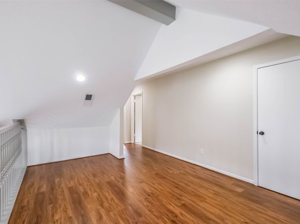 11814 Drexelbrook Drive, Houston TX 77077