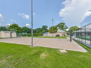 11814 Drexelbrook Drive, Houston TX 77077