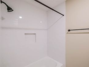 11814 Drexelbrook Drive, Houston TX 77077