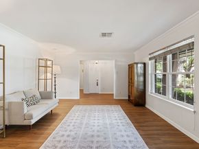 5534 Lymbar Drive, Houston TX 77096