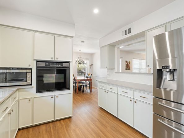 5534 Lymbar Drive, Houston TX 77096