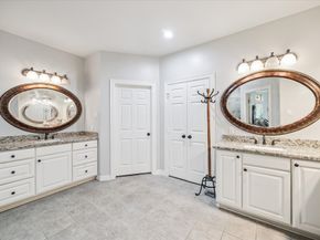 76 Champion Villa Drive, Houston TX 77069