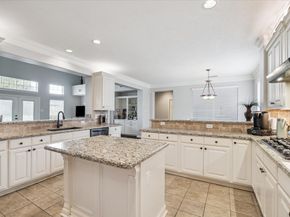 76 Champion Villa Drive, Houston TX 77069