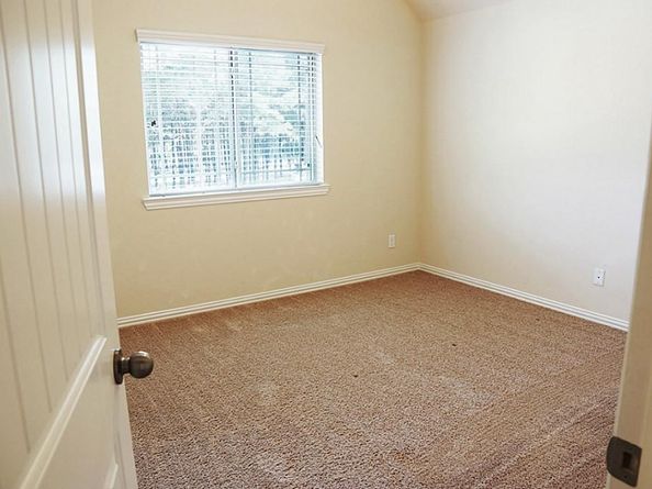 83 W Jagged Ridge Circle, Spring TX 77389