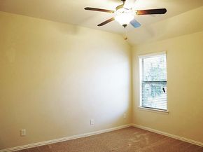 83 W Jagged Ridge Circle, Spring TX 77389