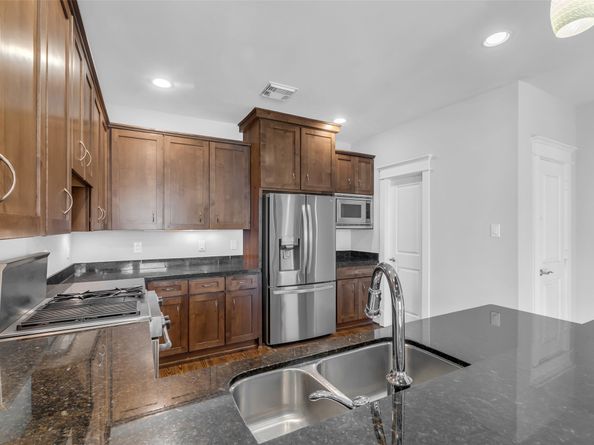 3226 La Branch Street, Houston TX 77004