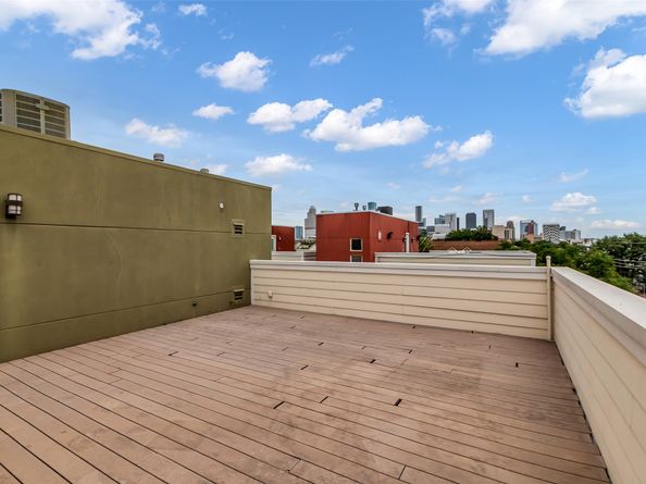 3226 La Branch Street, Houston TX 77004