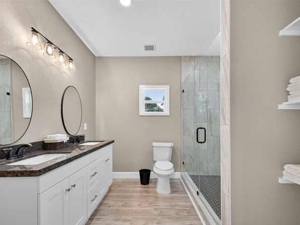 6602 Avenue F, Houston TX 77011