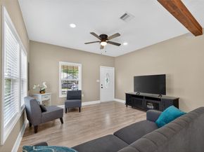 6602 Avenue F, Houston TX 77011