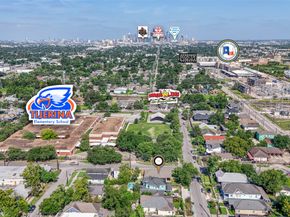 6602 Avenue F, Houston TX 77011