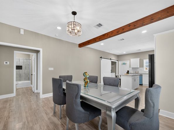 6602 Avenue F, Houston TX 77011