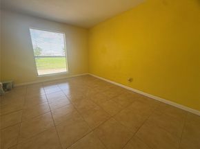 212 Plaza Verde Drive F26, Houston TX 77038